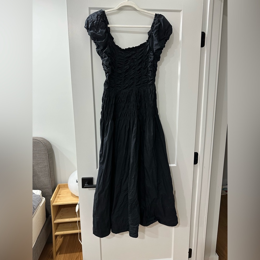 Black Puff Sleeve Midi Dress